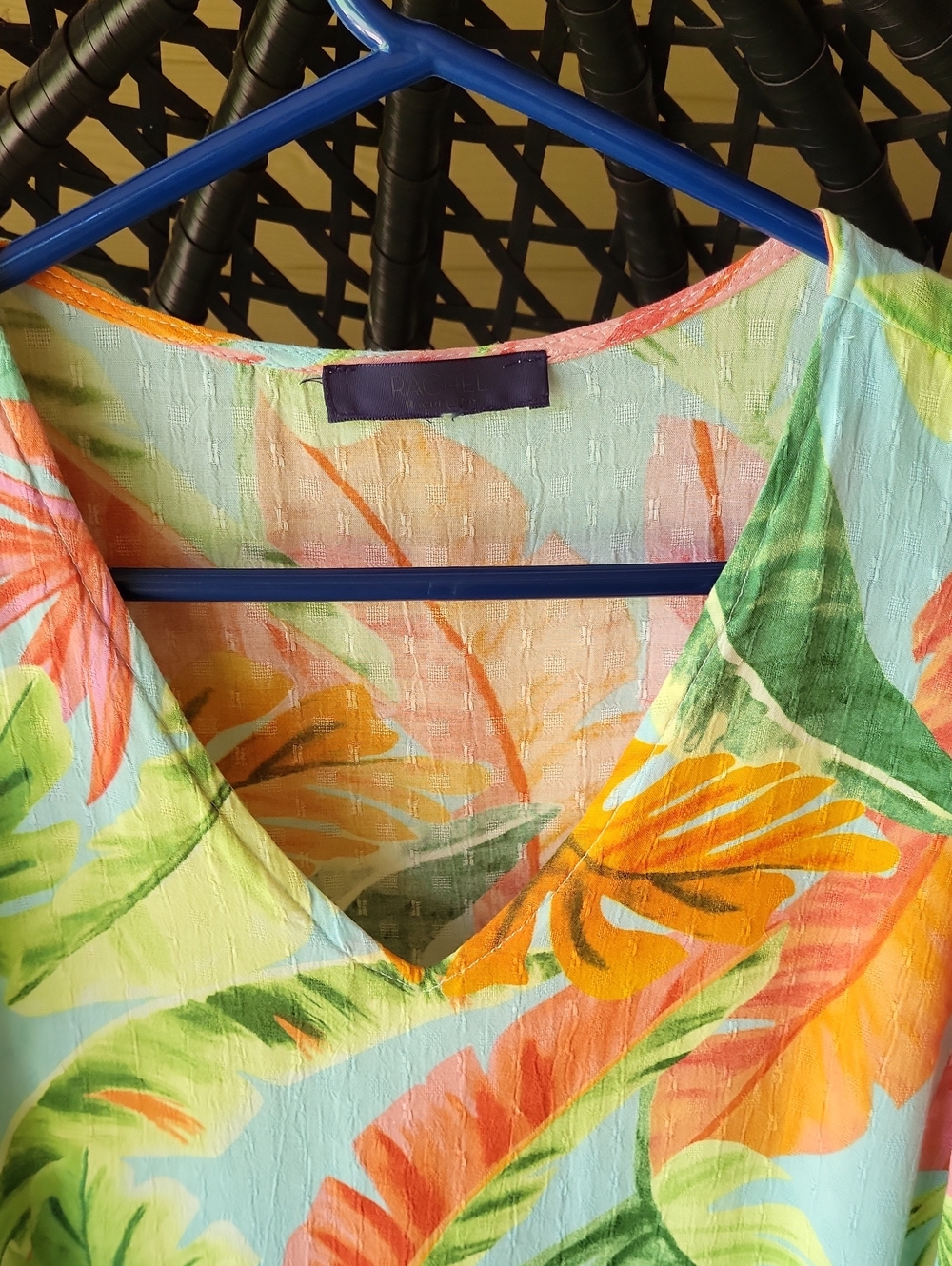 Tropical Ruffle Sleeve Top - Picture 2 of 9